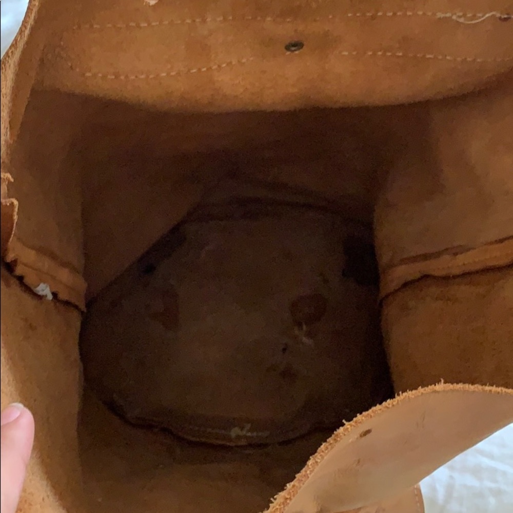 Embossed leather backpack - Picture 4 of 6